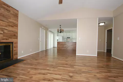3644 Edelmar Ter #122-B, Silver Spring, MD 20906 photo 15