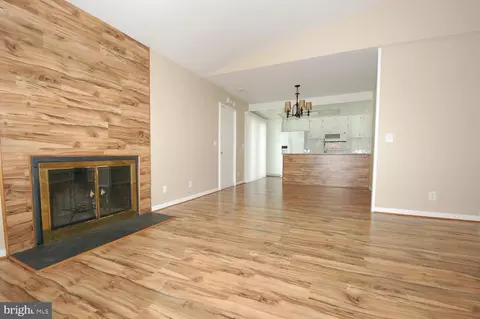 3644 Edelmar Ter #122-B, Silver Spring, MD 20906 photo 13