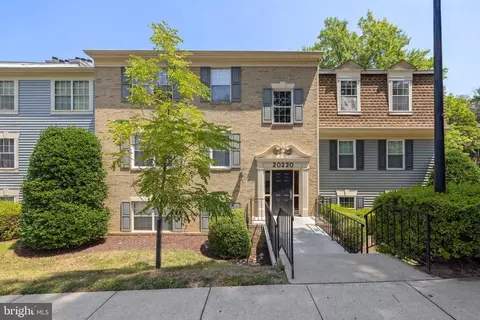 20220 Shipley Ter #8-C-10, Germantown, MD 20874