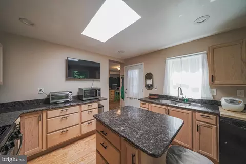 12310 Middle Rd, Silver Spring, MD 20906 photo 14