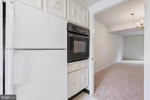 3306 Gleneagles Dr #80-D, Silver Spring, MD 20906 photo 11