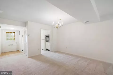 3306 Gleneagles Dr #80-D, Silver Spring, MD 20906 photo 6