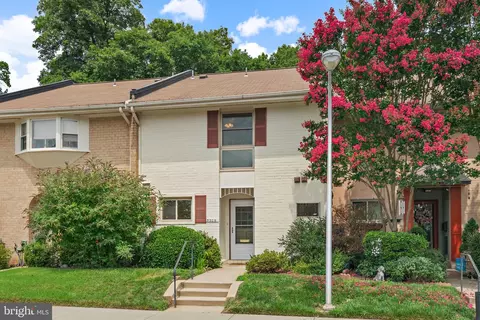 3306 Gleneagles Dr #80-D, Silver Spring, MD 20906 photo 3