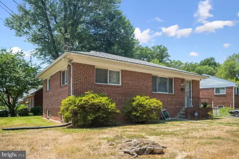 11500 Mapleview Dr, Silver Spring, MD 20902 photo 3