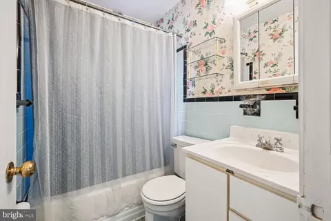 11500 Mapleview Dr, Silver Spring, MD 20902 photo 20