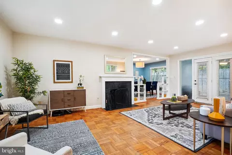 Living - 9506 Saginaw St, Silver Spring, MD 20901 photo 1 of 5