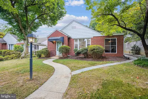 9506 Saginaw St, Silver Spring, MD 20901