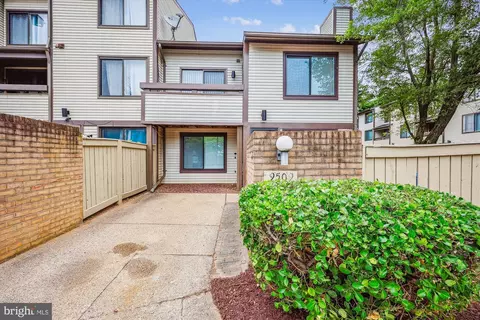 9509 Treyford Ter, Montgomery Village, MD 20886