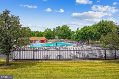 2982 Schubert Dr #16, Silver Spring, MD 20904 photo 6