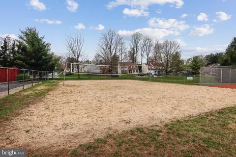 2982 Schubert Dr #16, Silver Spring, MD 20904 photo 7