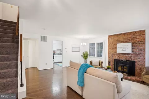 2982 Schubert Dr #16, Silver Spring, MD 20904 photo 14