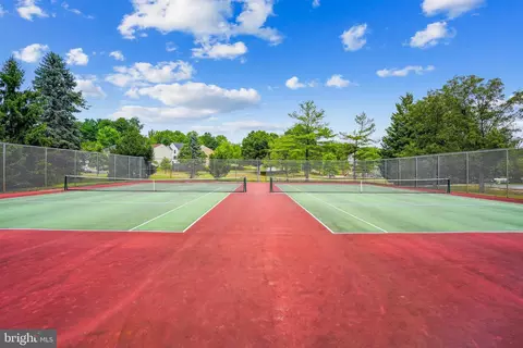 2982 Schubert Dr #16, Silver Spring, MD 20904 photo 8