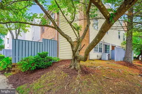 2982 Schubert Dr #16, Silver Spring, MD 20904 photo 11