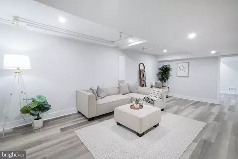 912 Devere Dr, Silver Spring, MD 20903 photo 29