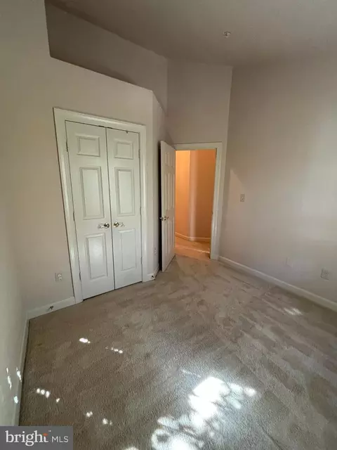 11223 Watermill Ln, Silver Spring, MD 20902 photo 17