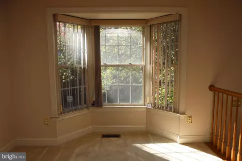 11223 Watermill Ln, Silver Spring, MD 20902 photo 6