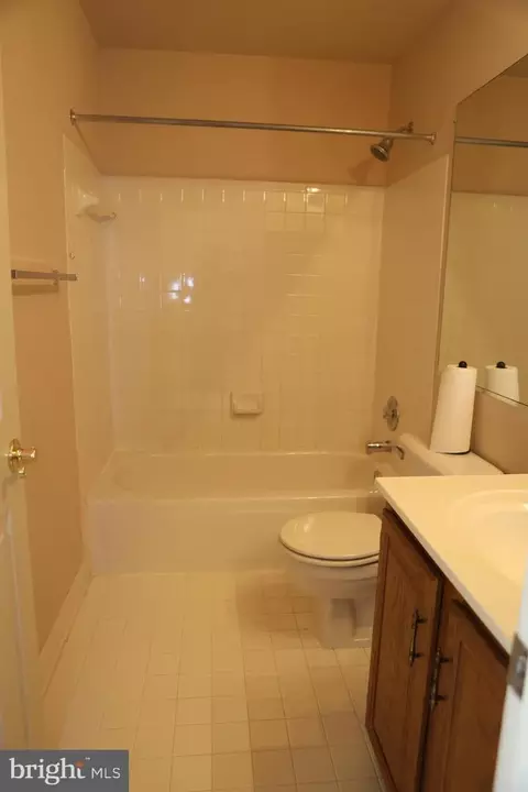11223 Watermill Ln, Silver Spring, MD 20902 photo 12