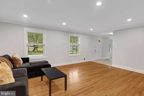 1309 Gresham Rd, Silver Spring, MD 20904 photo 4