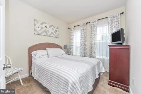 3607 Doc Berlin Dr, Silver Spring, MD 20906 photo 14