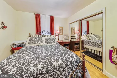 Bedroom - 10404 Grandin Rd, Silver Spring, MD 20902 photo 2 of 3
