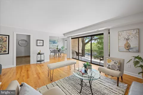 10853 Amherst Ave #201, Silver Spring, MD 20902