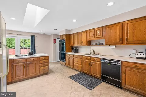 26619 High St, Damascus, MD 20872 photo 14
