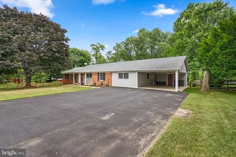 26619 High St, Damascus, MD 20872 photo 2