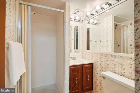 3607 Spruell Dr, Silver Spring, MD 20902 photo 27