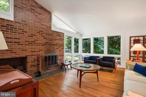 3607 Spruell Dr, Silver Spring, MD 20902 photo 6