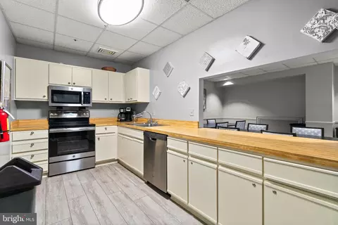 3310 N Leisure World Blvd #927, Silver Spring, MD 20906 photo 35