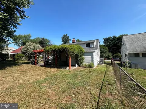 Exterior - 9717 Dilston Rd, Silver Spring, MD 20903 photo 7 of 8