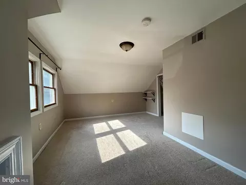 Bedroom - 9717 Dilston Rd, Silver Spring, MD 20903 photo 4 of 10