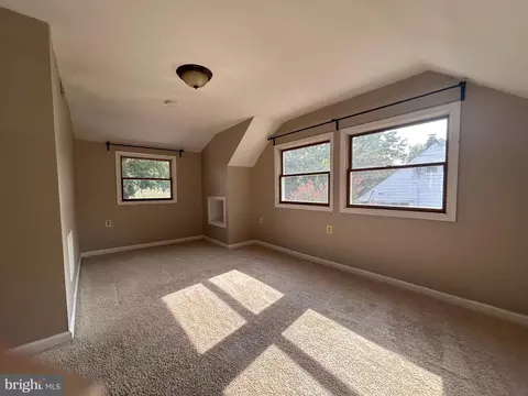 Bedroom - 9717 Dilston Rd, Silver Spring, MD 20903 photo 3 of 10