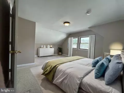 Bedroom - 9717 Dilston Rd, Silver Spring, MD 20903 photo 5 of 10