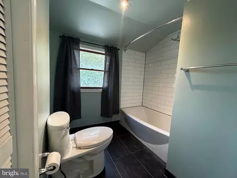 Bath - 9717 Dilston Rd, Silver Spring, MD 20903 photo 1 of 5