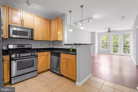 Kitchen - 1201 E West Hwy #307, Silver Spring, MD 20910 photo 1 of 3