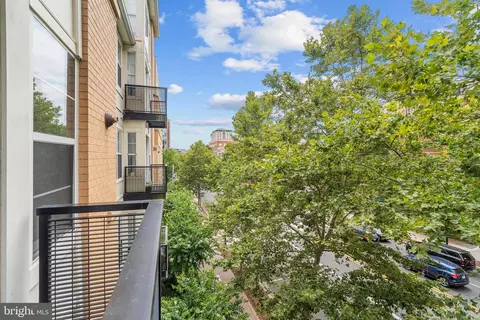 Exterior - 1201 E West Hwy #307, Silver Spring, MD 20910 photo 2 of 6