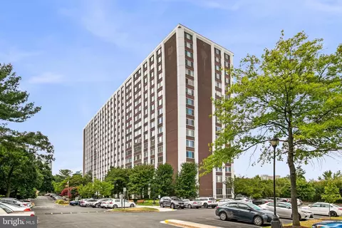 11801 Rockville Pik #1202, Rockville, MD 20852