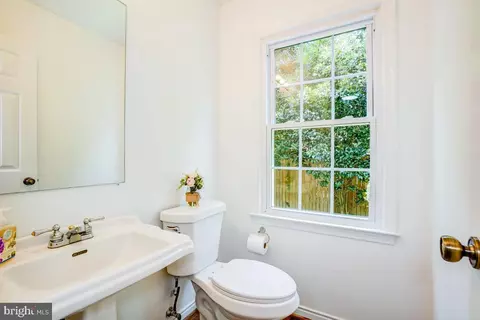 13217 Rippling Brook Dr, Silver Spring, MD 20906 photo 15