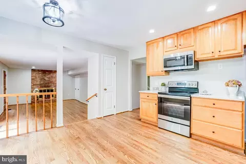 13217 Rippling Brook Dr, Silver Spring, MD 20906 photo 7