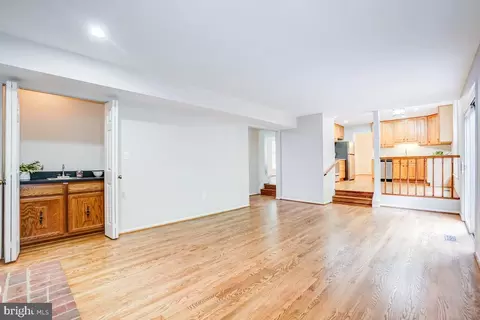 13217 Rippling Brook Dr, Silver Spring, MD 20906 photo 9