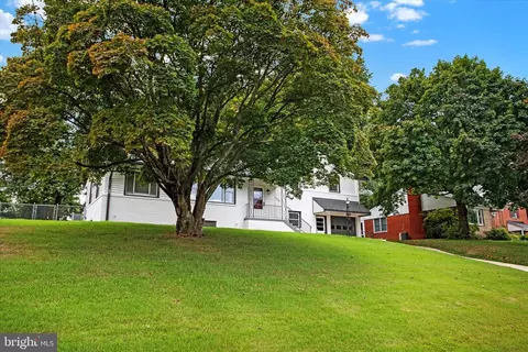 Exterior - 1113 Tanley Rd, Silver Spring, MD 20904 photo 2 of 5