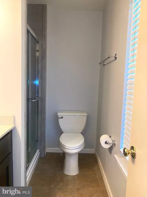 12019 Bronzegate Pl #102, Silver Spring, MD 20904 photo 23