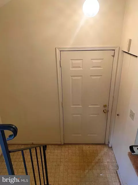 12019 Bronzegate Pl #102, Silver Spring, MD 20904 photo 2