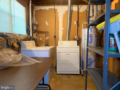12019 Bronzegate Pl #102, Silver Spring, MD 20904 photo 37