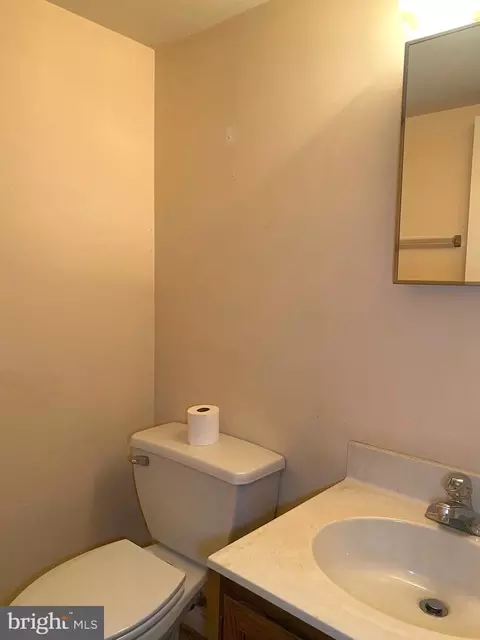 12019 Bronzegate Pl #102, Silver Spring, MD 20904 photo 30