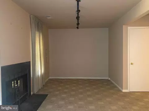 12019 Bronzegate Pl #102, Silver Spring, MD 20904 photo 32