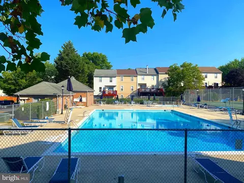12019 Bronzegate Pl #102, Silver Spring, MD 20904 photo 47