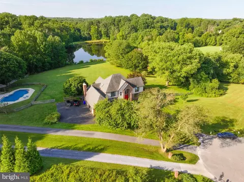 21601 Gentry Ln, Brookeville, MD 20833