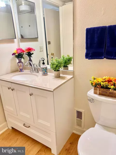 3478 Chiswick Ct #41-D, Silver Spring, MD 20906 photo 5